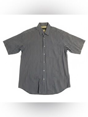 Bugatchi Short-Sleeve Button-Down Shirt in Gray Stripe